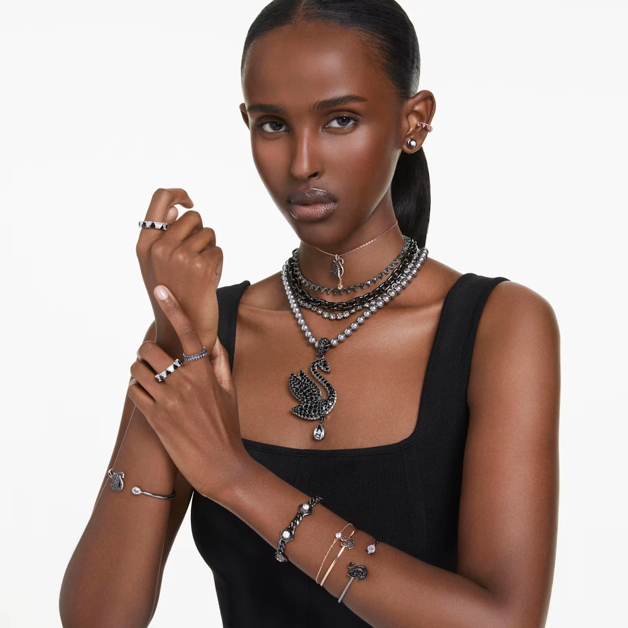 Swan Pendant, Black, Rose Gold-Tone Plated 5678045 | Swarovski 6 Swan Pendant, Black, Rose Gold-Tone Plated 5678045 | Swarovski - Image 6