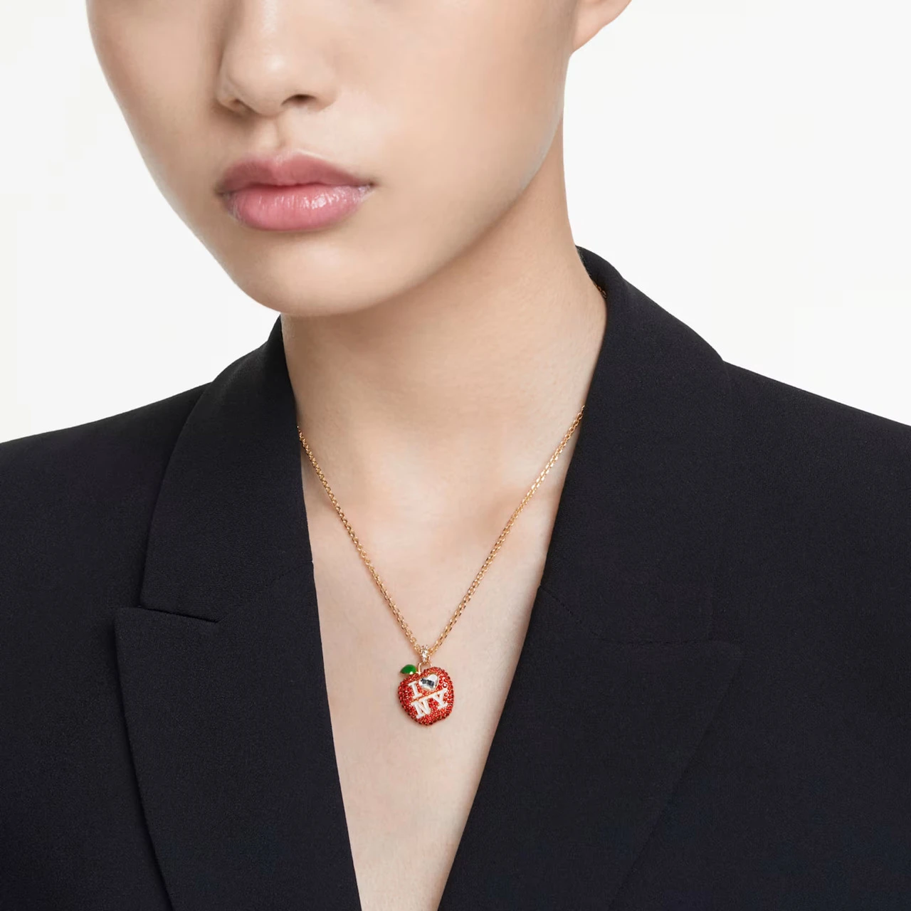 I LOVE NY Pendant, Red, Gold-Tone Plated 5671605 | Swarovski 5 I LOVE NY Pendant, Red, Gold-Tone Plated 5671605 | Swarovski - Image 5